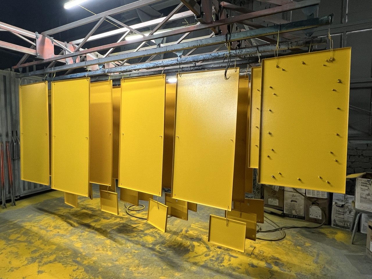 Порошковая покраска в цвет RAL желтый